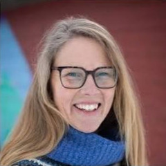 Julie Peters