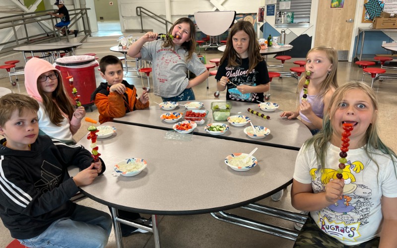 {`$Image.Element.attributes.Alt}